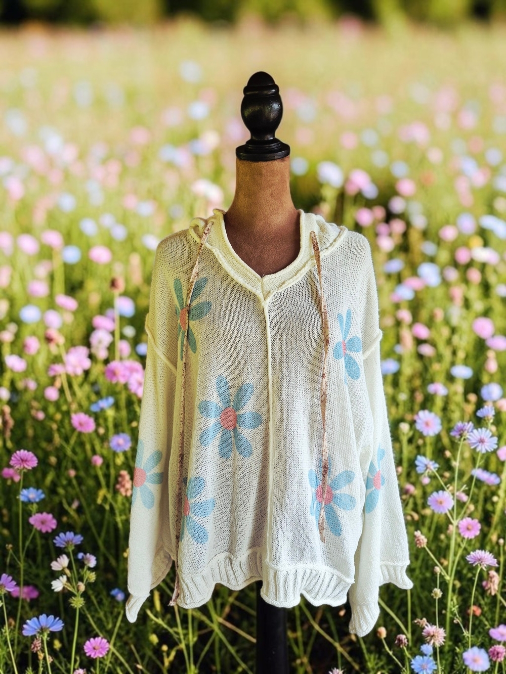 POL Cream V-Neck Knit Hoodie Sweater with Light Blue and Pink Daisy Design